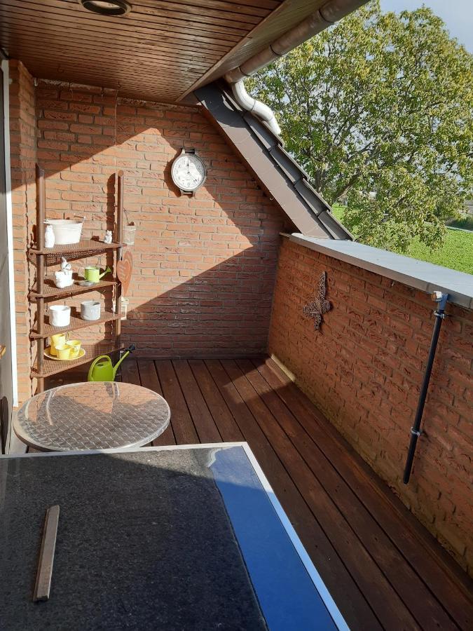 Ferienwohnung Van Den Berg Rees Esterno foto