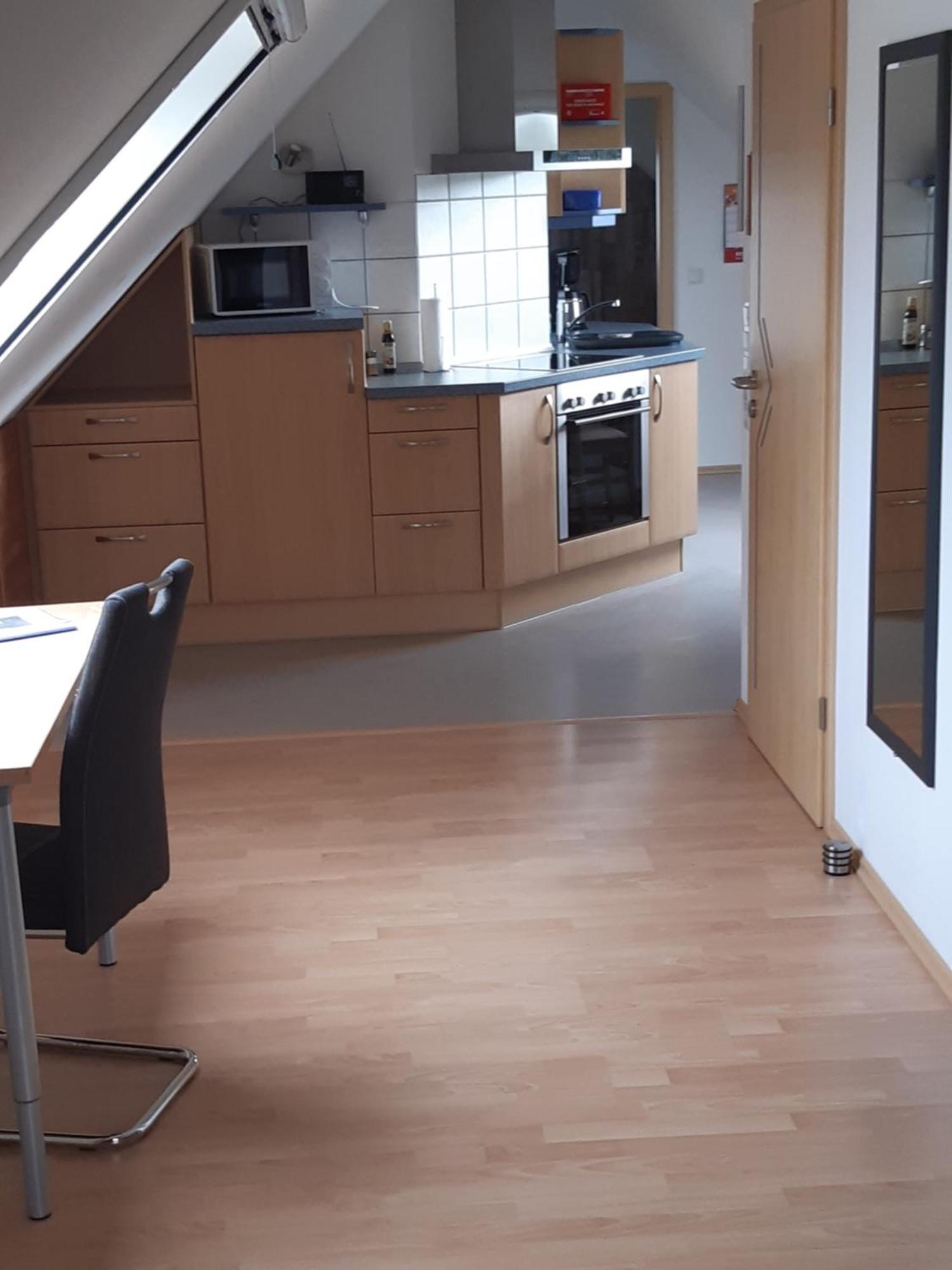 Ferienwohnung Van Den Berg Rees Esterno foto