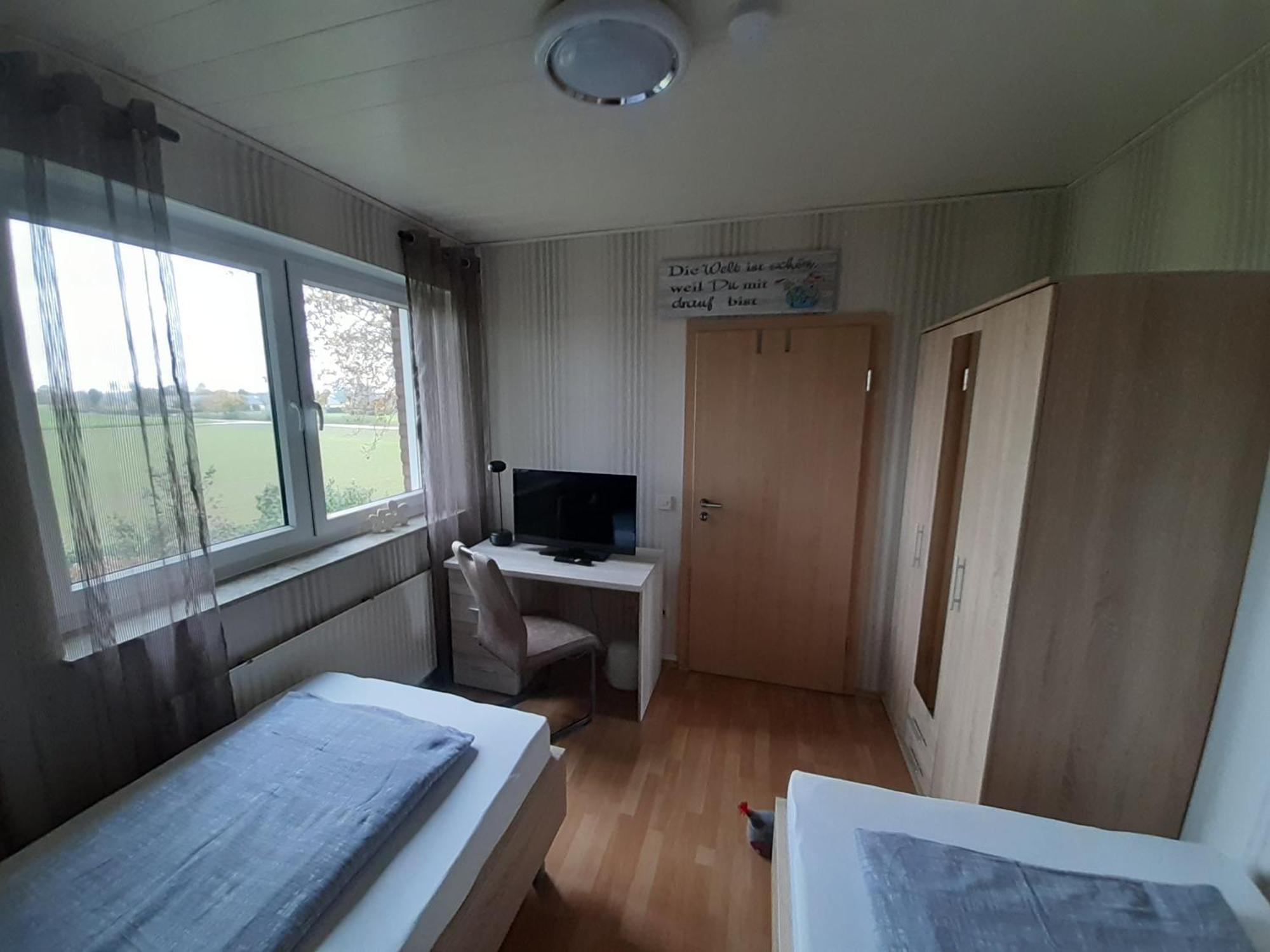 Ferienwohnung Van Den Berg Rees Esterno foto