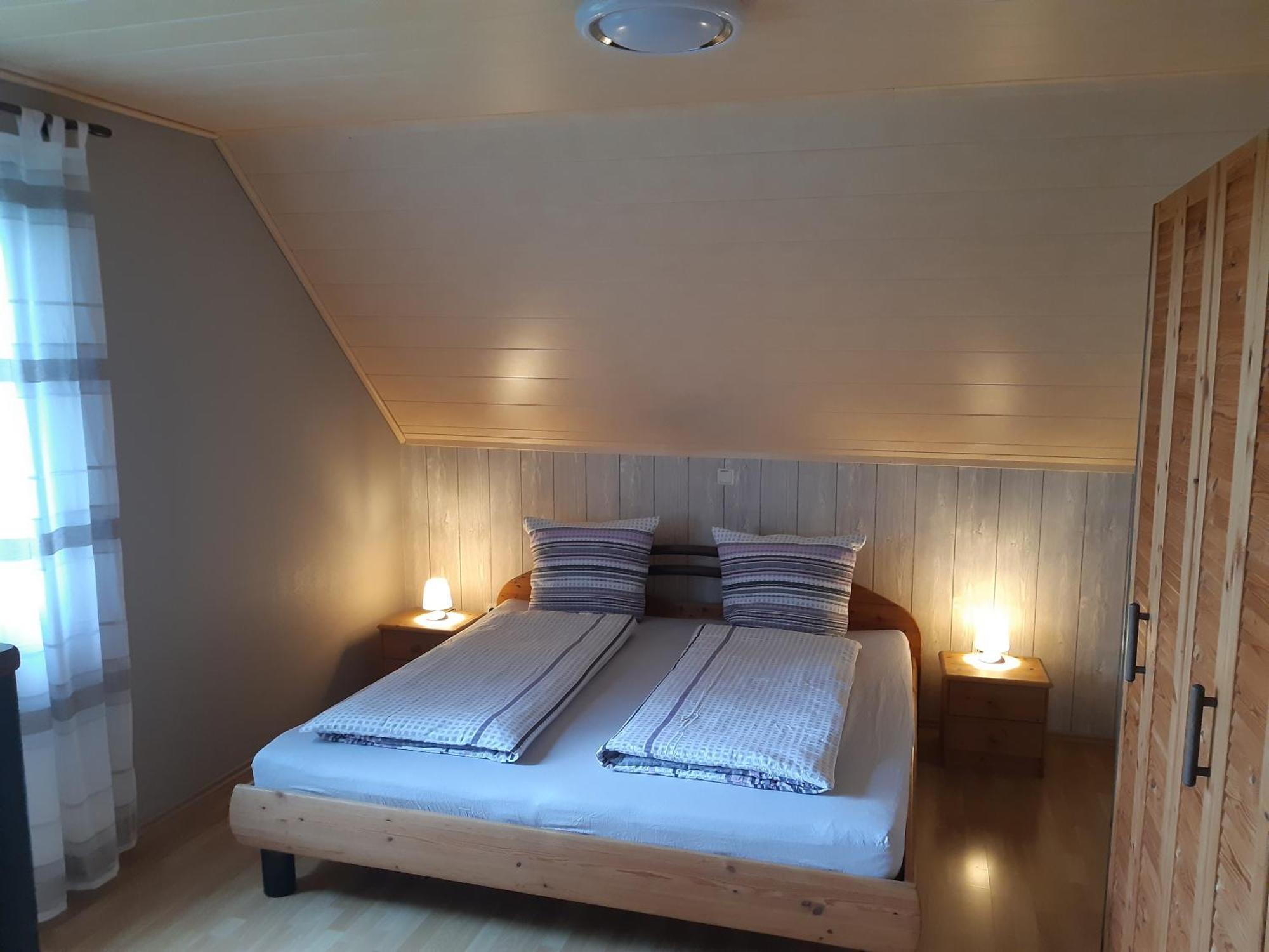 Ferienwohnung Van Den Berg Rees Esterno foto